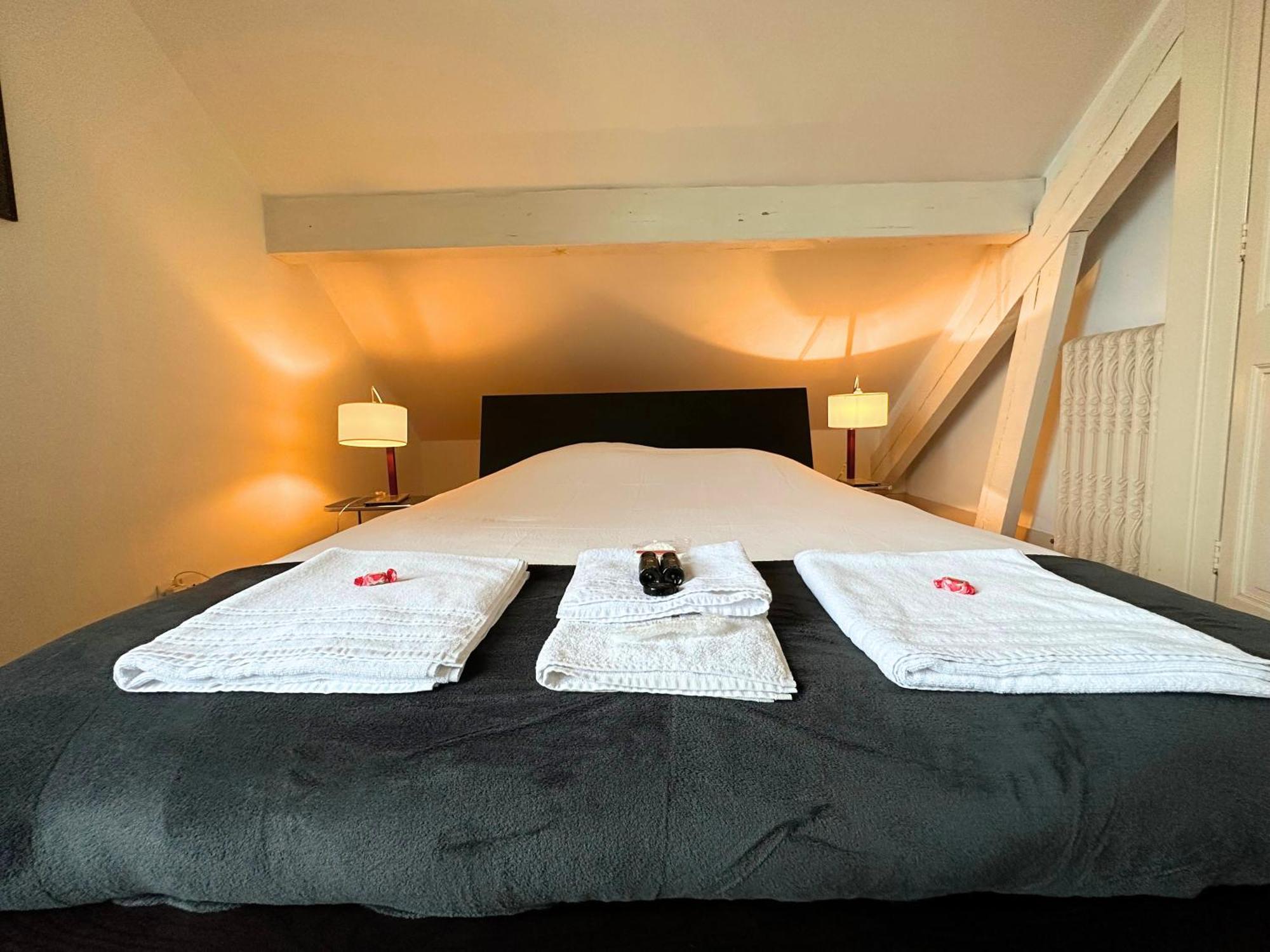 Villa Rennaissance - Proche Mer - Parking - Menage & Linge Inclus La Rochelle  Exterior photo